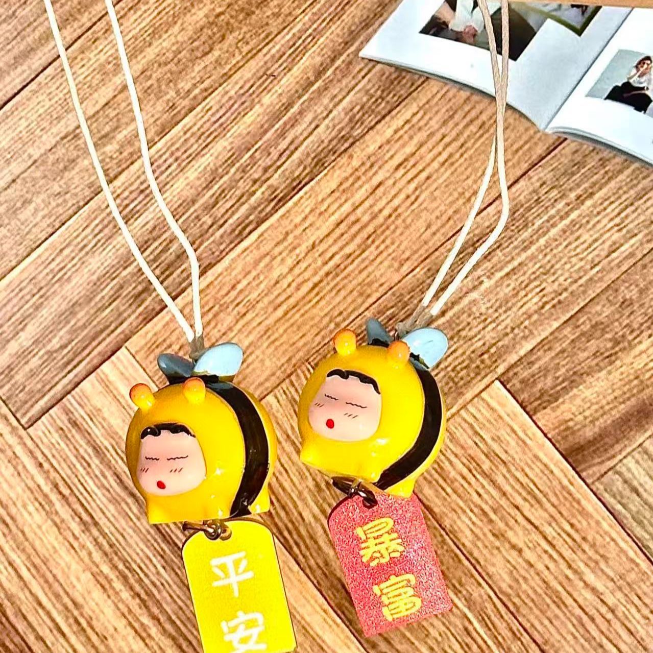 Crayon Shin-chan Bee Cosplay F - đánh giá và giá Car Accessories Website