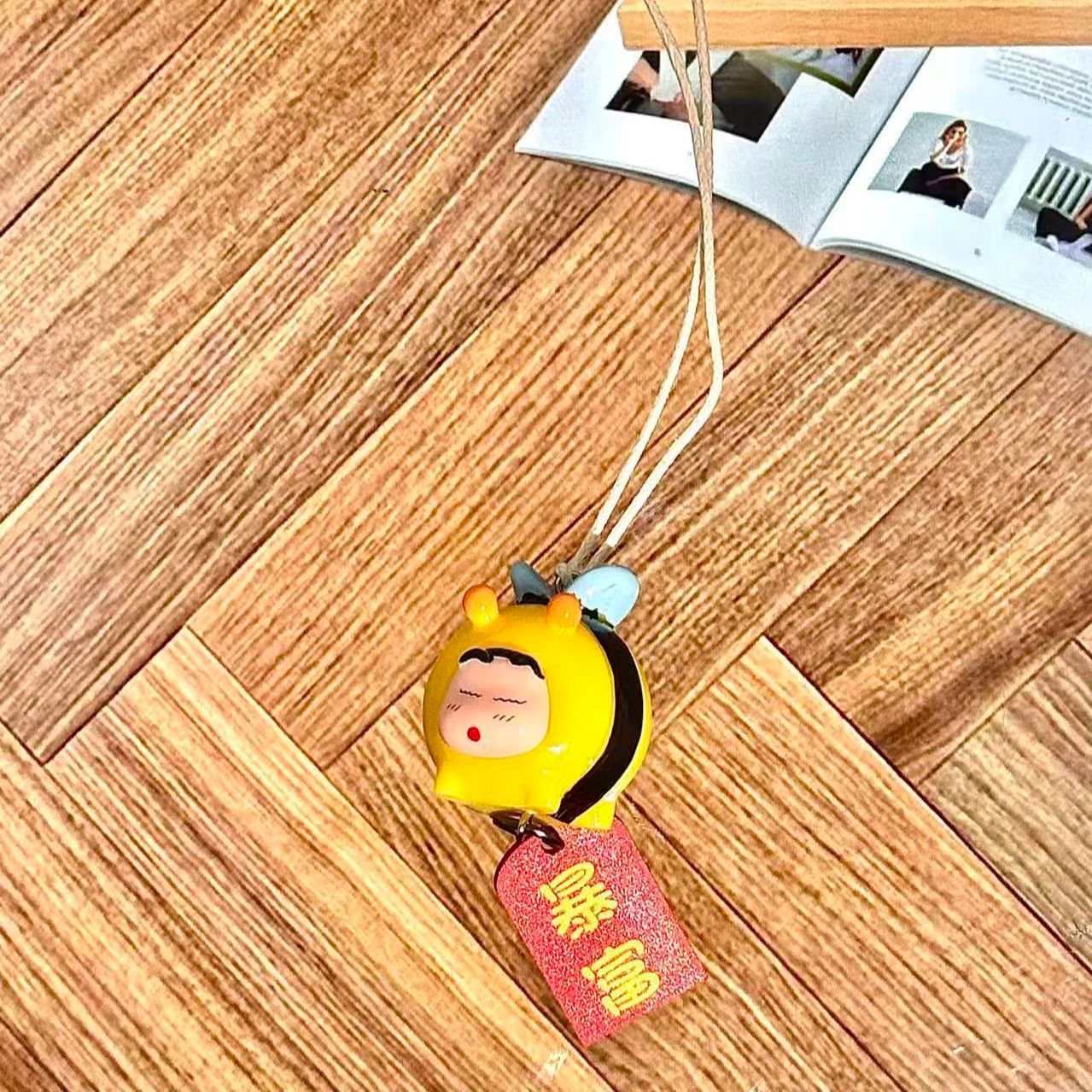 Crayon Shin-chan Bee Cosplay F - đánh giá và giá Car Accessories Website